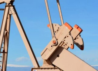 Нафта продовжує дорожчати на тлі меншого за очікуване нарощування видобутку ОПЕК+