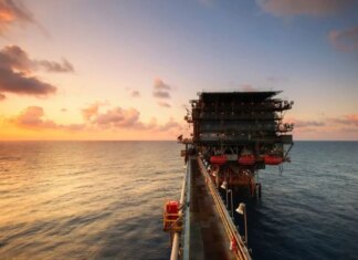 Диверсифікація у дії: нафтопереробні заводи Індії купують рідкісні сорти нафти у Гаяні