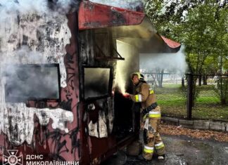 Ночная трагедия в Николаеве: мужчина погиб во время пожара в собственном доме