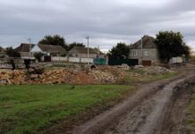 Строительный мусор среди жилых домов: в Николаевской области обнаружили незаконную свалку, — ФОТО