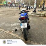 В Николаеве мотоциклист сбил 86-летнюю женщину: полиция устанавливает обстоятельства ДТП, — ФОТО