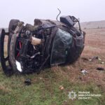 В Николаевской области перевернулся BMW: пострадали водитель и пассажирка, — ФОТО