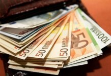 Курс долара до гривні зріс на 2 копійки: НБУ оновив курс валют