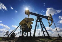 МЕА: доходи росії від експорту нафти впали до мінімуму за рік