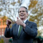 Міністр фінансів США: виплати Трампа по 2000 доларів потребують схвалення Конгресу