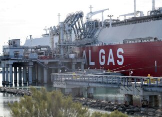 Індія уклала першу довгострокову угоду про постачання скрапленого газу зі США