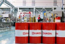 Ще одна компанія зі США розглядає можливість придбання активів російського "Лукойлу"