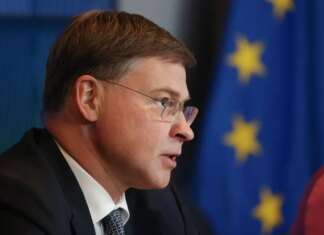 Комісар ЄС з економіки закликав G7 пришвидшити виплату Україні $50 млрд