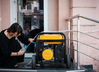 Графики ГПО на 5 ноября: где и когда не будет света в Николаевской области