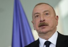 Намеренный удар? Азербайджан требует от РФ объяснить атаку возле посольства в Киеве