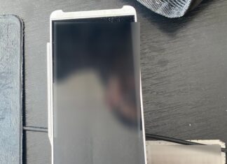 Сломали ролеты и похитили планшет: в Николаеве задержали мужчин, обворовавших киоск фастфуда, — ФОТО