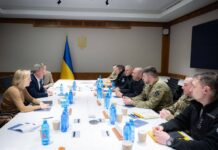 США предложили Украине на прошлой неделе два проекта документов, — источник