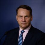 Украина может вступить в ЕС в начале 2030-х, — Сикорский