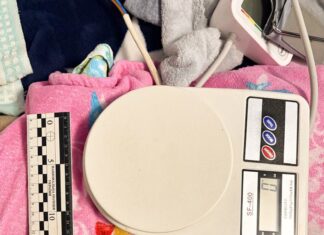 Продавала метадон из дома: в Вознесенске задержали 55-летнюю наркосбытку, — ФОТО