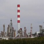 США заблокували роботу сербського НПЗ, що належить росії: Белград попереджає про ризики для постачань пального