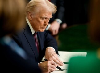 Трамп добавил крупнейший кокаиновый картель Колумбии в список террористов