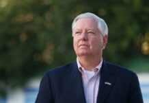 Поступайте, как с Венесуэлой: Грэм призвал Трампа захватывать корабли с российской нефтью