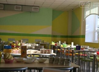 Школьное питание под контролем: Виталий Ким рассказал об отравлениях и новой системе проверок