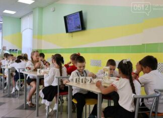 В Николаеве тестируют новую систему школьного питания: кейтеринг запускают в 23 школах