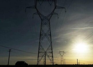 Энергетику Украины переводят в режим ЧС