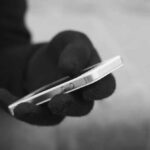 Хотел украсть телефон прямо с полки: в Николаеве задержан серийный грабитель