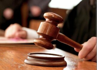 Ремонт больницы с уголовным подтекстом: в Николаевской области депутата будут судить за присвоение средств