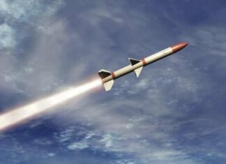 Ракетный удар и десятки дронов: повреждены гимназия и жилье на Николаевщине