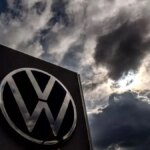 Volkswagen обошел Tesla и стал лидером продаж электромобилей в Европе