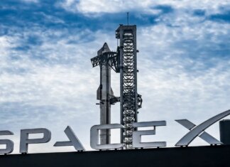 SpaceX ведет переговоры о слиянии с другими компаниями Маска — Reuters