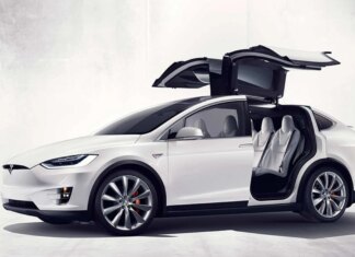Продажі Tesla наприкінці 2025 року впали на 15,6%