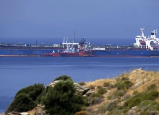 Гроші перемагають страх: нові грецькі танкери приєдналися до експорту нафти з рф