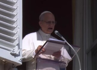 "С болью слежу": Папа Лев XIV выразил солидарность с украинцами, страдающими от обстрелов энергетики