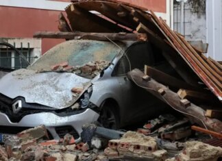 Ураган "Кристин" обрушился на Португалию: пятеро погибших и масштабные разрушения