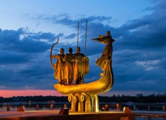 Сигналов от рф не было: в Киеве не знали о просьбе Трампа к путину прекратить обстрелы — журналист