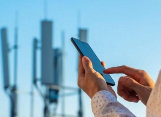 Несколько кликов и проблему услышат: жители Николаевщины могут сообщить об исчезновении связи