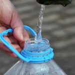 В Николаеве спецтроллейбус подвозит очищенную воду жителям мкр. Северный