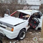 Роковая поездка: в Николаевской области водитель погибла после столкновения с электроопорой, — ФОТО