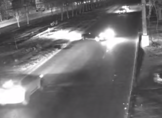 Скорость чуть не стоила жизни: в Николаеве зафиксировали аварию на видео