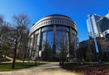 Європарламент схвалив кредит для України на €90 млрд