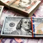Курс долара в Україні знизився, євро та злотий також втратили позиції