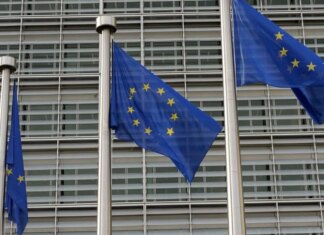 В ЕС осудили призыв президента FIFA вернуть российских спортсменов в международный футбол