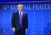 Трамп призывает Британию не отдавать остров Диего-Гарсия Маврикию — стала известна причина