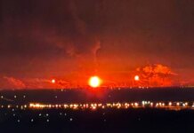 Массированная атака БПЛА на волгоградскую область: пожар на заводе и повреждения домов