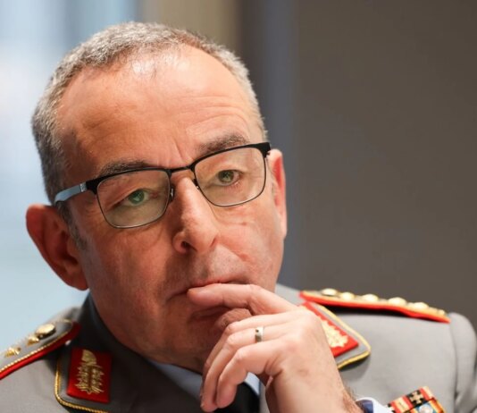 Германия выдвинула Карстена Бройера на пост главы Военного комитета НАТО