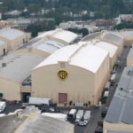 Компанія Warner Bros Discovery розглядає можливість відновлення переговорів про продаж із Paramount на тлі зміненої пропозиції