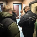 В Днепре мошенники зарабатывали на обмане граждан ЕС с криптой через колл-центры, у них нашли элитные авто и миллионы в валюте — Генпрокурор
