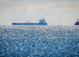 ЕС обнуляет нефтяные доходы России: подробности изменения санкционной стратегии