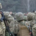 Помощь после плена: какие компенсации могут получить украинцы и их семьи