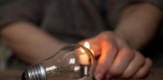 До 3,5 часов без электричества: в Николаевской области будут действовать почасовые графики отключений