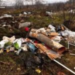 Почти гектар мусора в Терновке: прокуратура подала иск в горсовет, — ФОТО